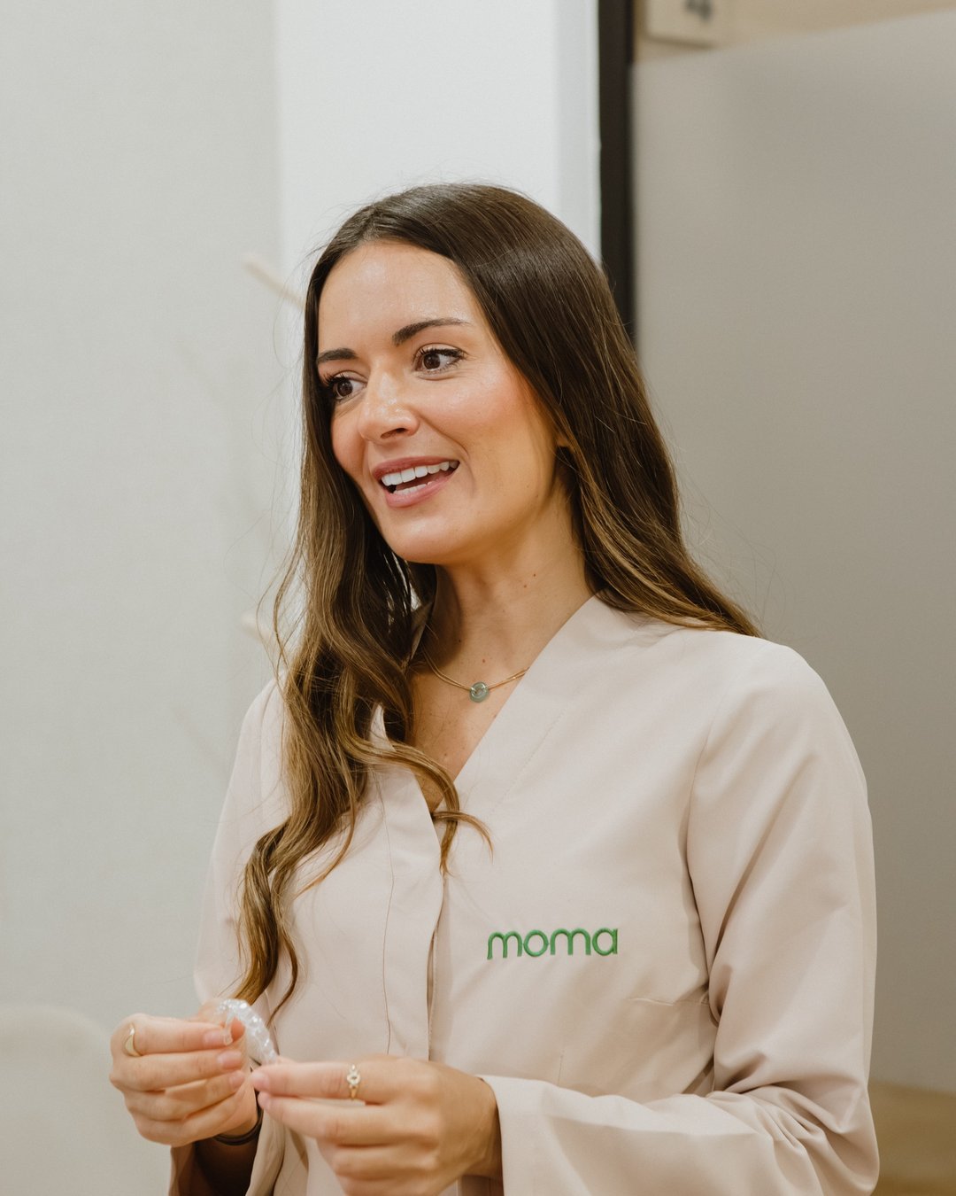 Dra. Ana Molina, ortodoncista en MOMA Estudio Dental, Albacete
